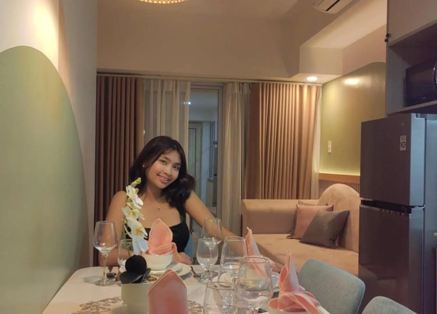 S&R Staycation Davao - Spacious 1Bedroom & Fully Equipped Unit Beside Abreeza Mall Philippines