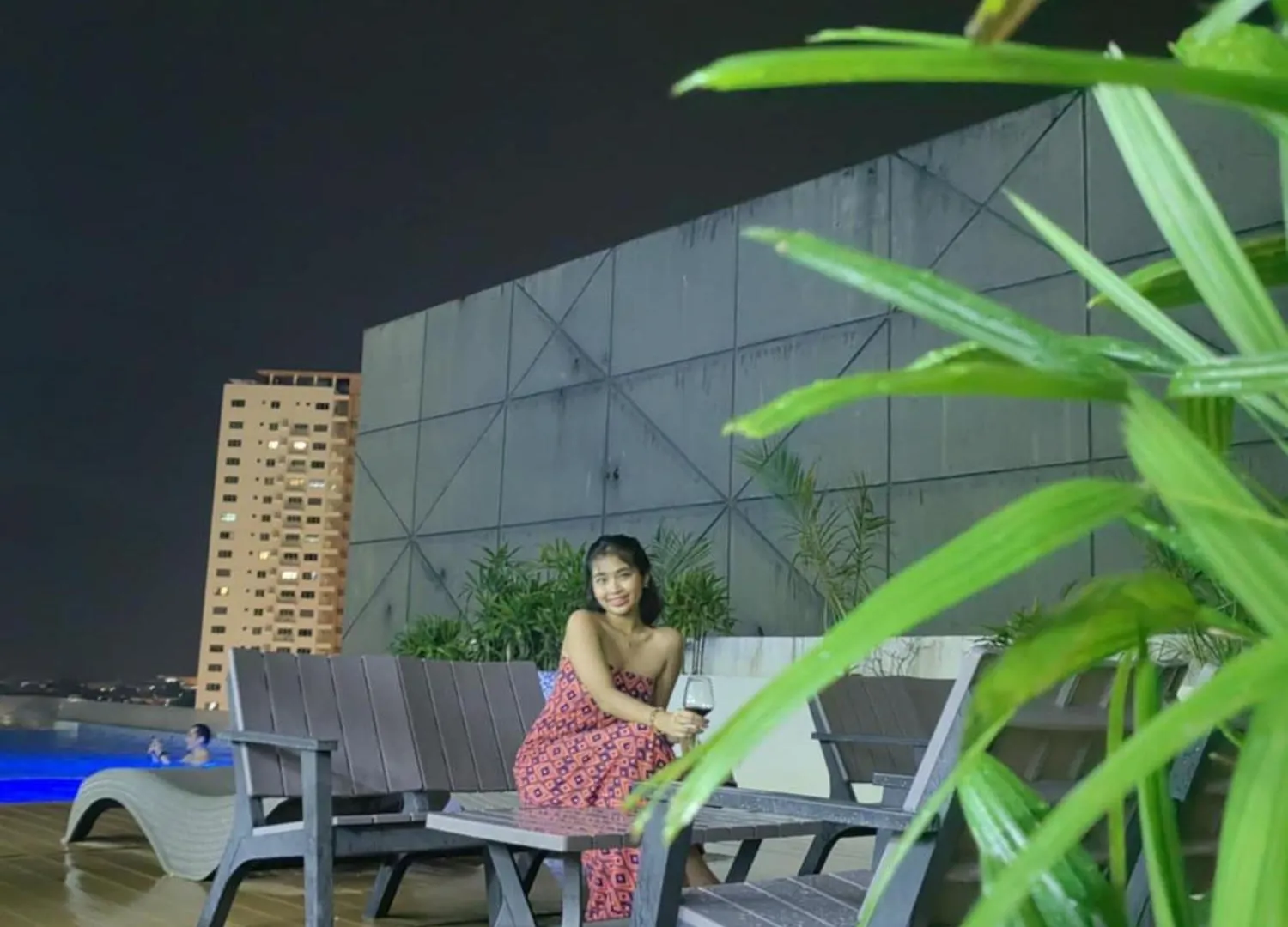 S&R Staycation Davao - Spacious 1Bedroom & Fully Equipped Unit Beside Abreeza Mall